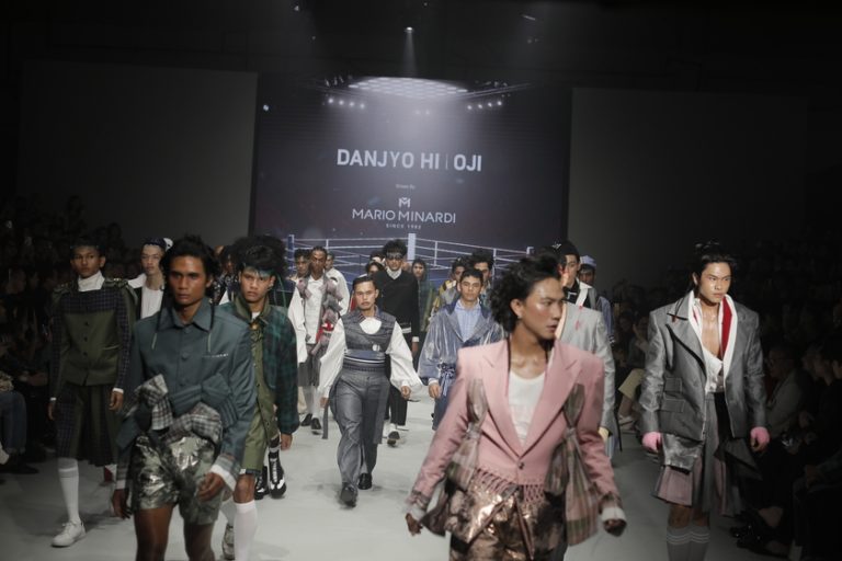 “Athletic Rhythm”: Visi Dinamis Danjyo Hiyoji dalam Merumuskan Ulang Maskulinitas